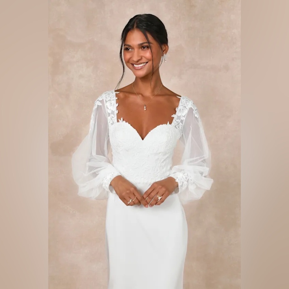 Lulu's Elegant White Wedding Dress